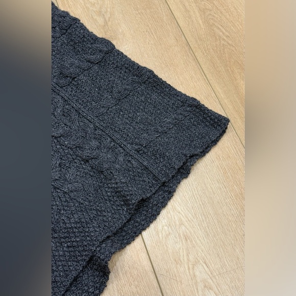 Inis Crafts Ireland 100% Merino Wool Cable Knit Poncho Cape Gray Women’s S/M - Picture 5 of 7